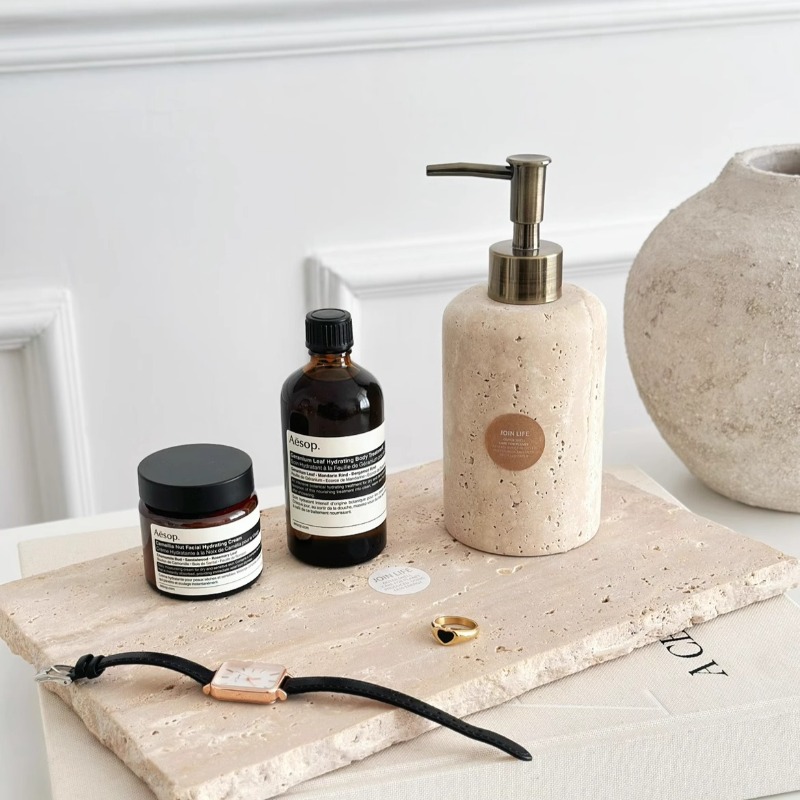 Dispensador de loção de pedra  - Luxury Natural Skincare avaliação e preço