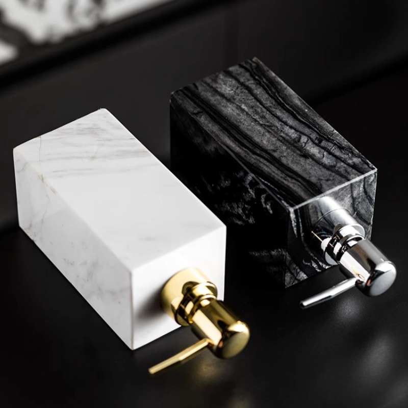 Garrafa dispensadora de sabão  - Luxury Natural Skincare avaliação e preço